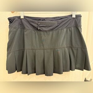 Lululemon Speed Skirt Color Black Shorts Zipper Women’s Size 10